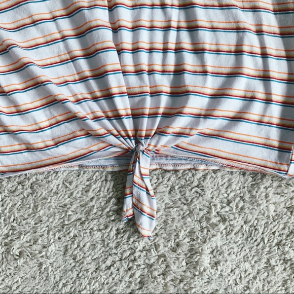 Vintage Disney Front Knot T-Shirt - Picture 3 of 5